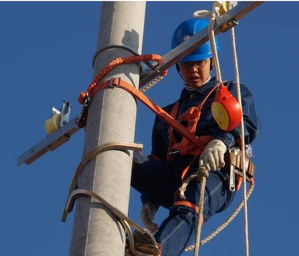 什么是電工證復審