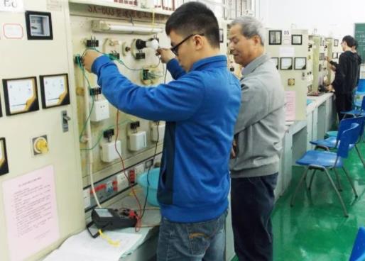 如何在網上查詢自己的常州低壓電工證