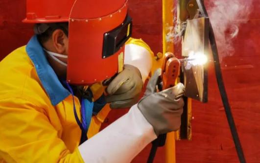 深圳電焊工操作證怎么考(電焊工操作證在哪里考)