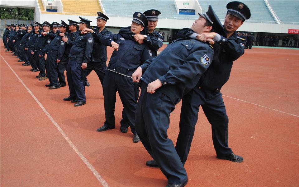 保安員