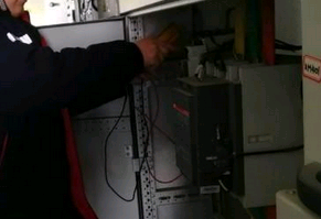 電工