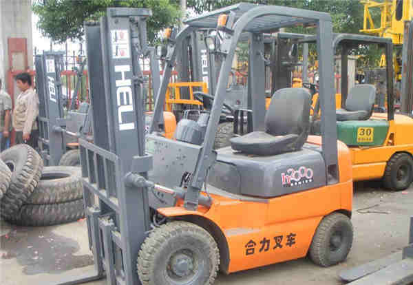 玉樹叉車吊鉤屬具