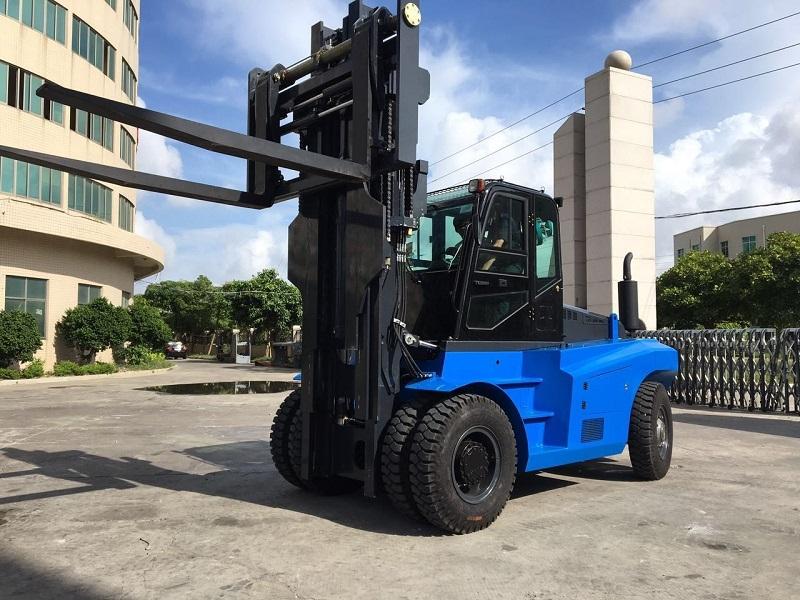 叉車操作