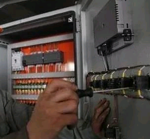 電工